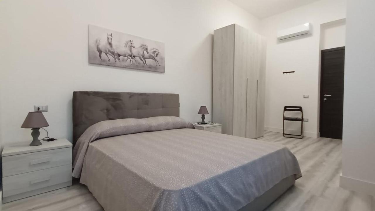 La Laguna Rooms SantʼAntìoco Екстериор снимка